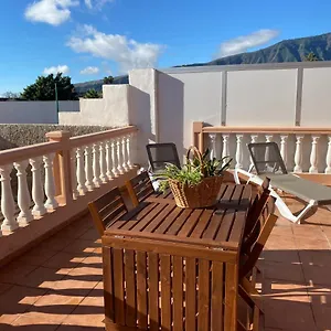 https://casa-mariet.tenerifehoteles.net